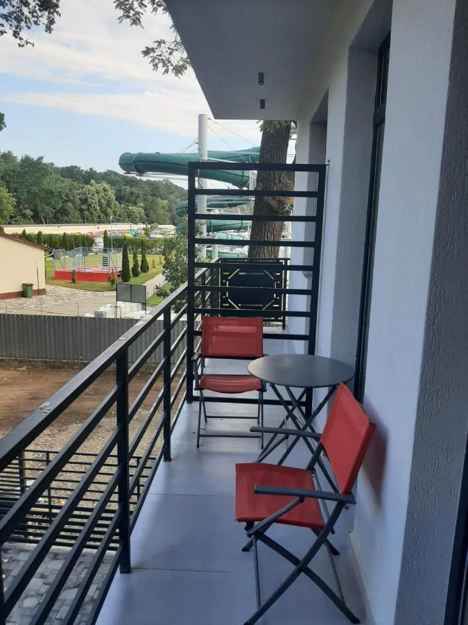 Octogon Hotel Băile Felix Eksteriør billede