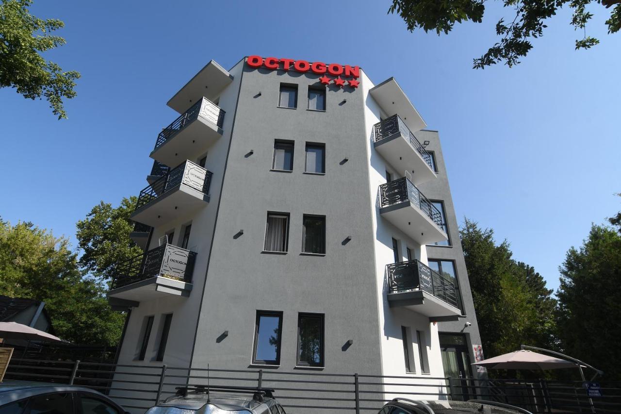 Octogon Hotel Băile Felix Eksteriør billede